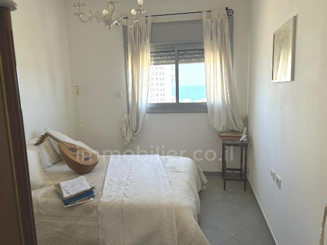 Apartamento 5 cômodos Ashdod Mar 511-IBL-1495