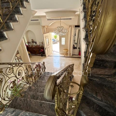 Casarão 8 cômodos Ashdod Tet vav 511-IBL-1518