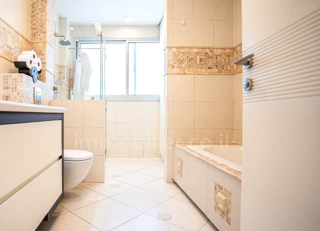 Apartamento 4 cômodos Ashdod Marina 511-IBL-1533
