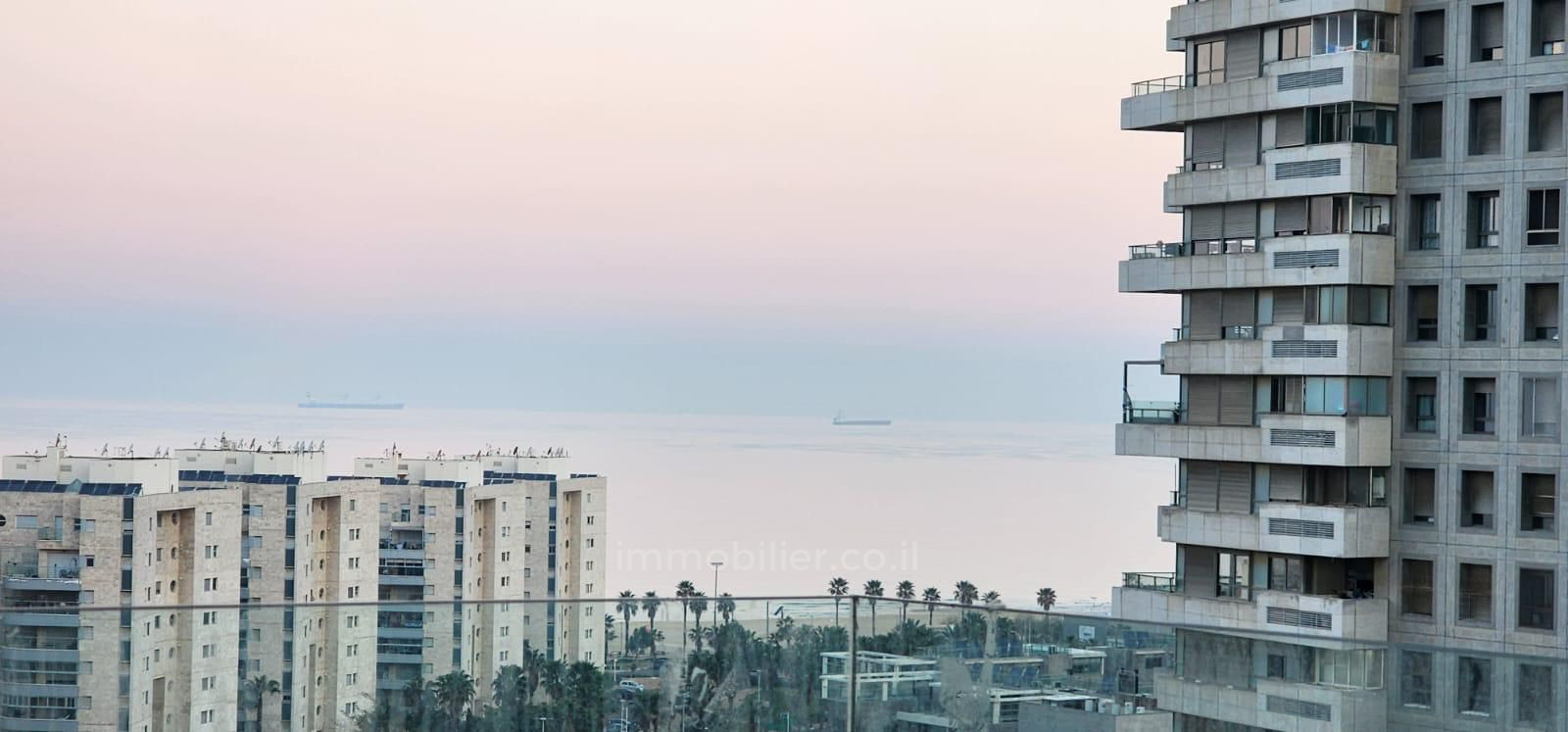 Apartamento 4 cômodos Ashdod Marina 511-IBL-1562