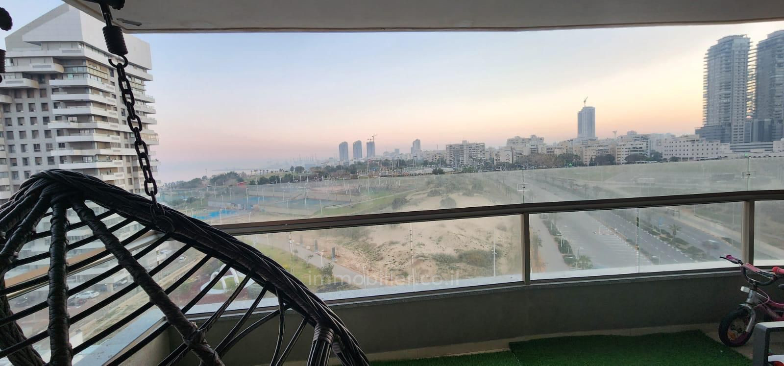 Apartamento 4 cômodos Ashdod Marina 511-IBL-1562