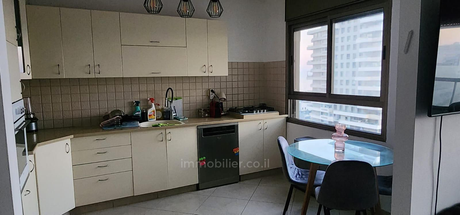 Apartamento 4 cômodos Ashdod Marina 511-IBL-1562