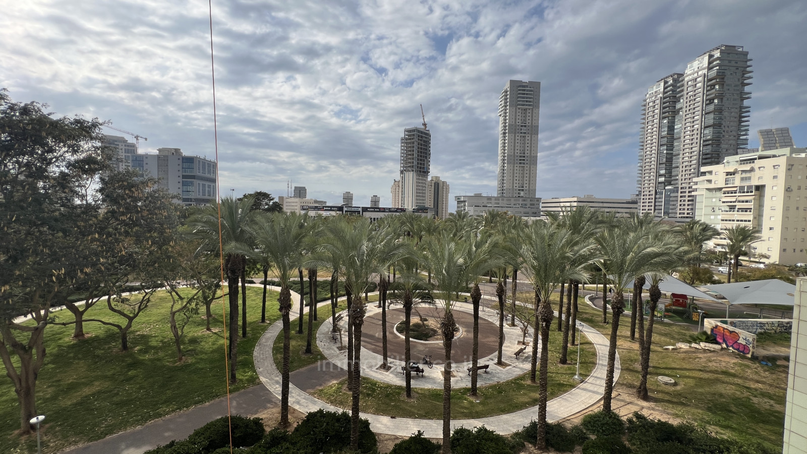 Apartamento 4 cômodos Ashdod City 511-IBL-1564