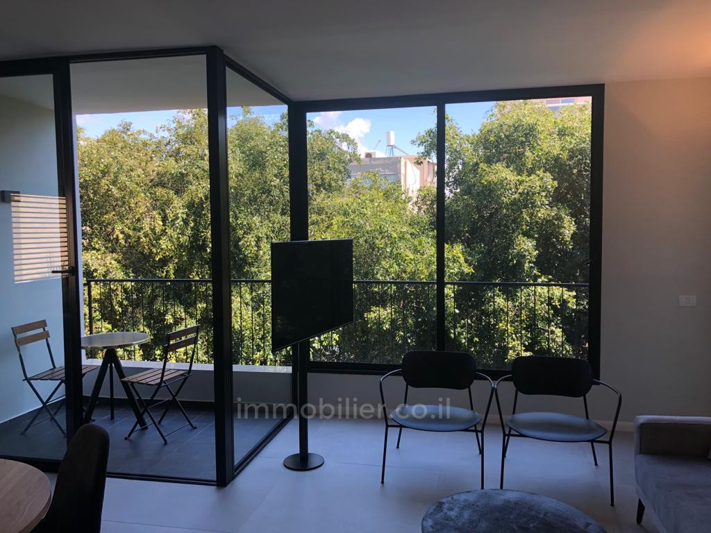 Apartamento 3 cômodos Tel Aviv Dizengof 511-IBL-1585