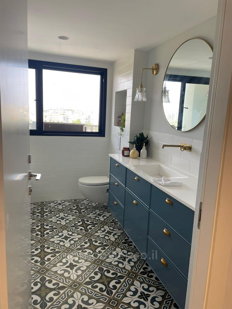 Apartamento 4 cômodos Tel Aviv Kohav Hazafon 511-IBL-1587