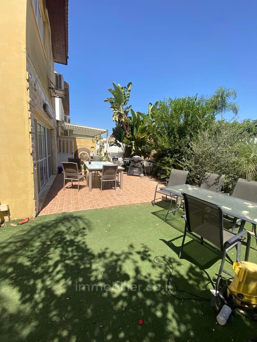 Casa de campo 6 cômodos Gan Yavne Gan Yavne 511-IBL-1604