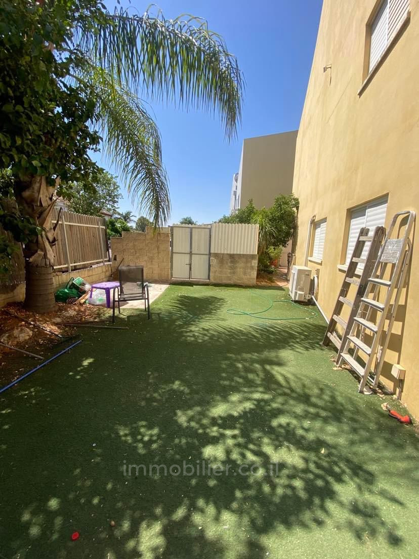 Casa de campo 6 cômodos Gan Yavne Gan Yavne 511-IBL-1604