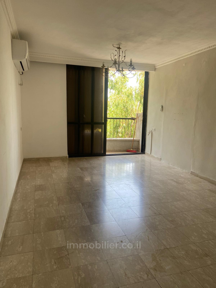 Apartamento 3 cômodos Ashdod Dalet 511-IBL-1610