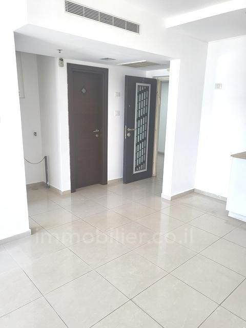 Apartamento 2 cômodos Ashdod Alef 511-IBL-1618