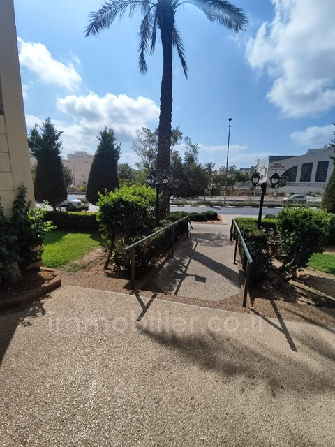 Duplex 3.5 cômodos Ashdod Yud Bet 511-IBL-1637