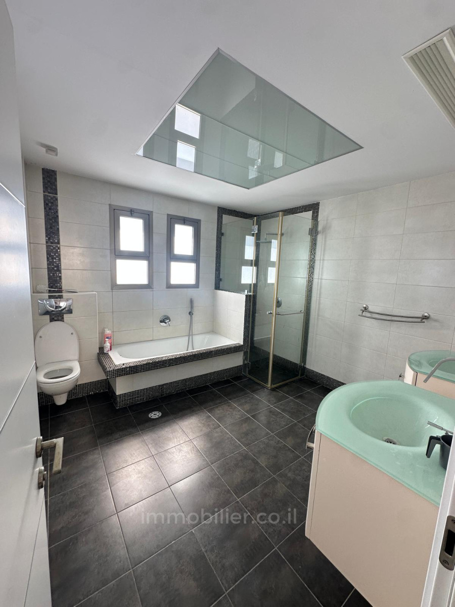 Cobertura 5 cômodos Ashdod City 511-IBL-1642