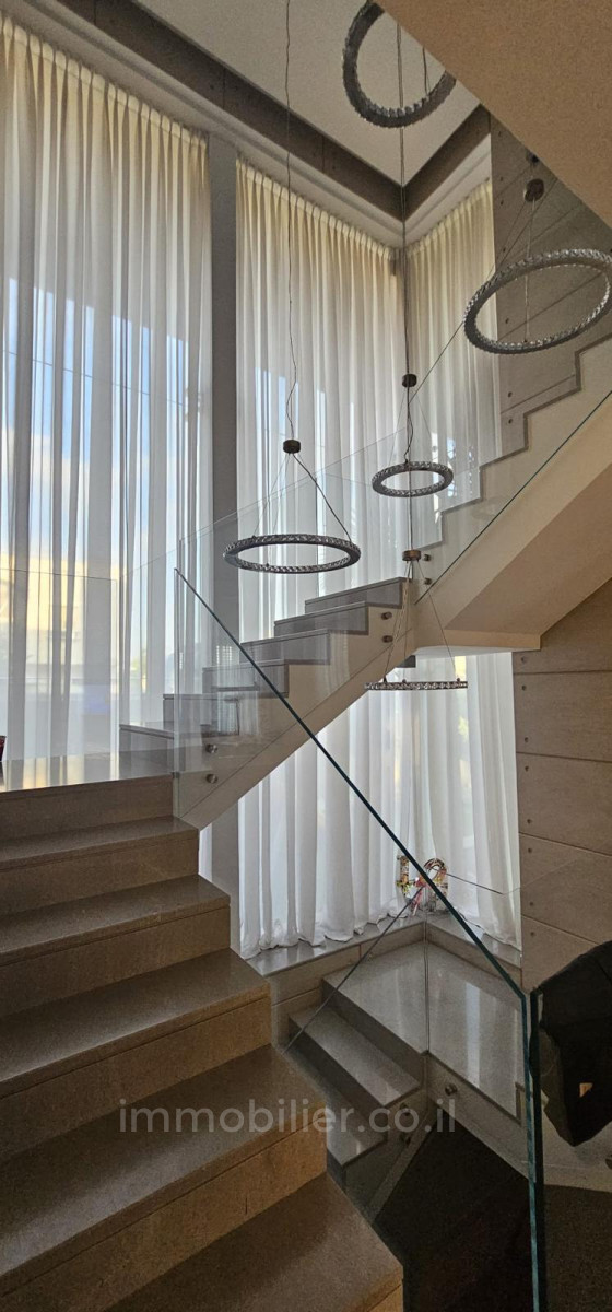 Casarão 6 cômodos Ashdod Yud Zayin 511-IBL-1650