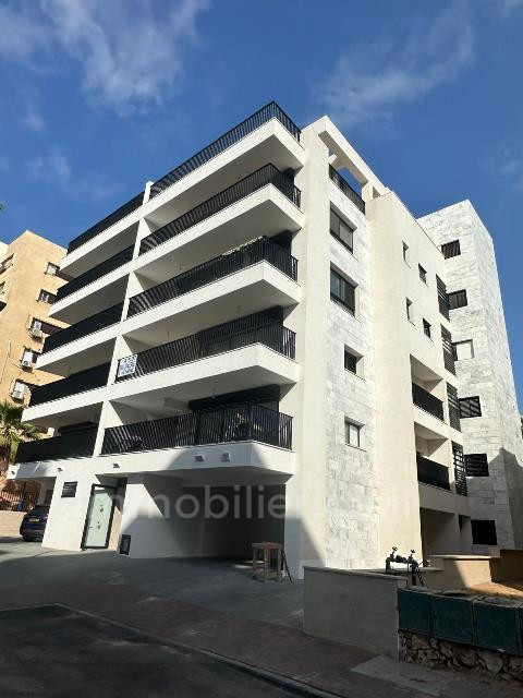 Apartamento 6 cômodos Ashdod Yud Alef 511-IBL-1665