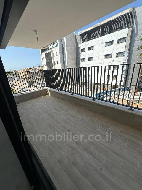 Apartamento 6 cômodos Ashdod Yud Alef 511-IBL-1665