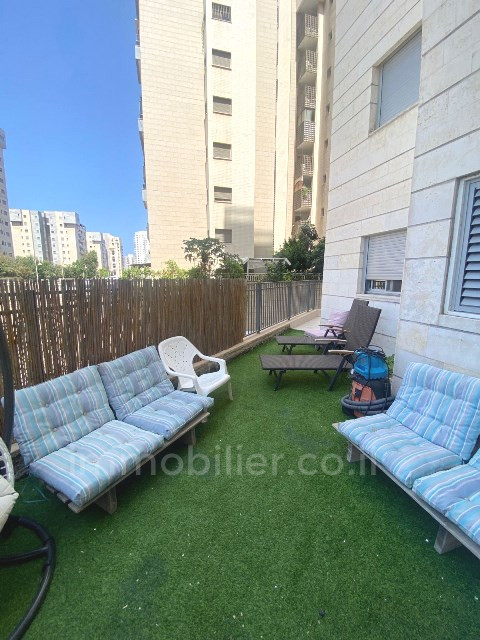 Apartamento garden 3 cômodos Ascalão Barnea 511-IBL-1684