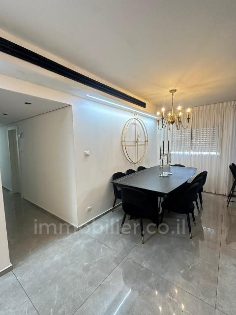 Apartamento 5.5 cômodos Ashdod Yud Bet 511-IBL-1689