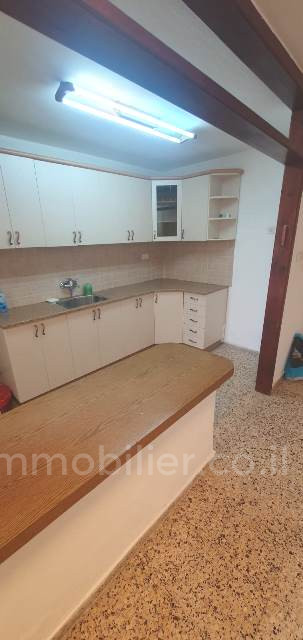Apartamento 3 cômodos Ashdod Dalet 511-IBL-1701