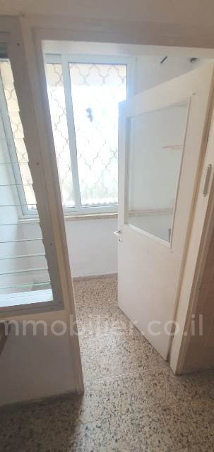 Apartamento 3 cômodos Ashdod Dalet 511-IBL-1701