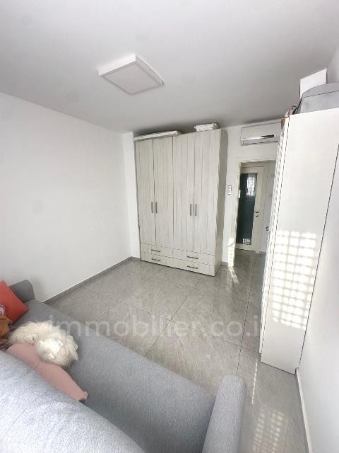 Apartamento 4 cômodos Ashdod Yud Alef 511-IBL-1706