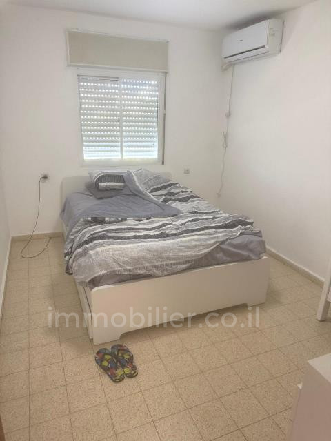 Apartamento 3 cômodos Ashdod Yud Guimel 511-IBL-1712