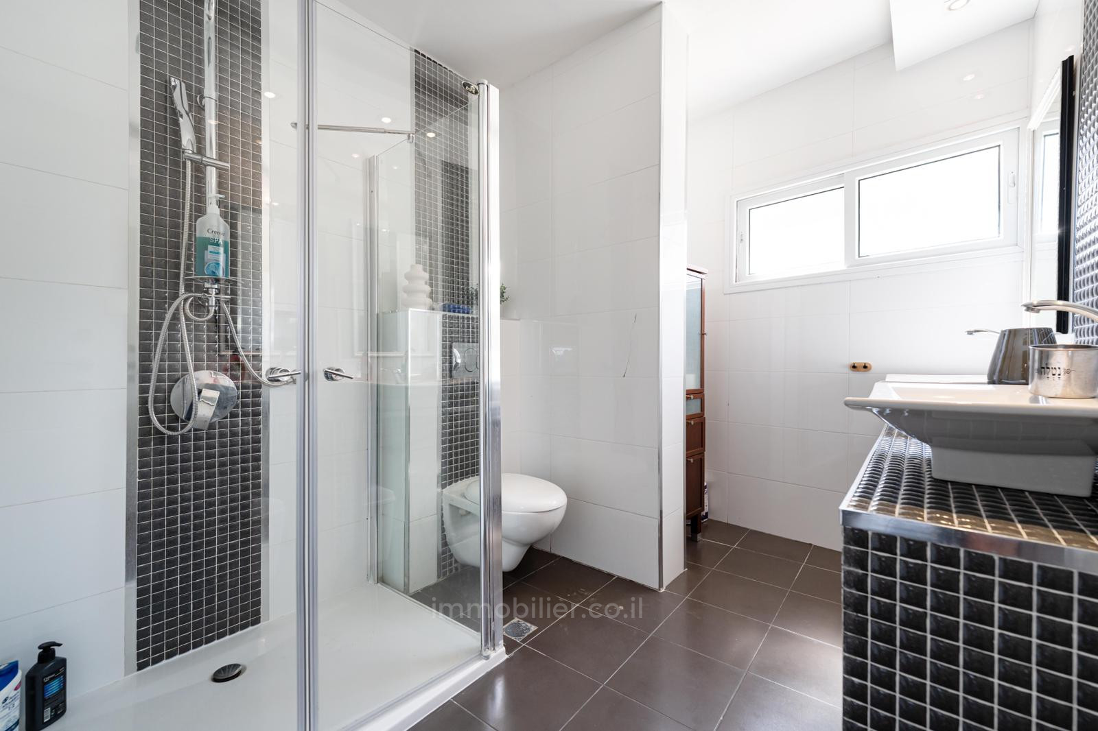 Casarão 6 cômodos Ashdod Yud Alef 511-IBL-1716