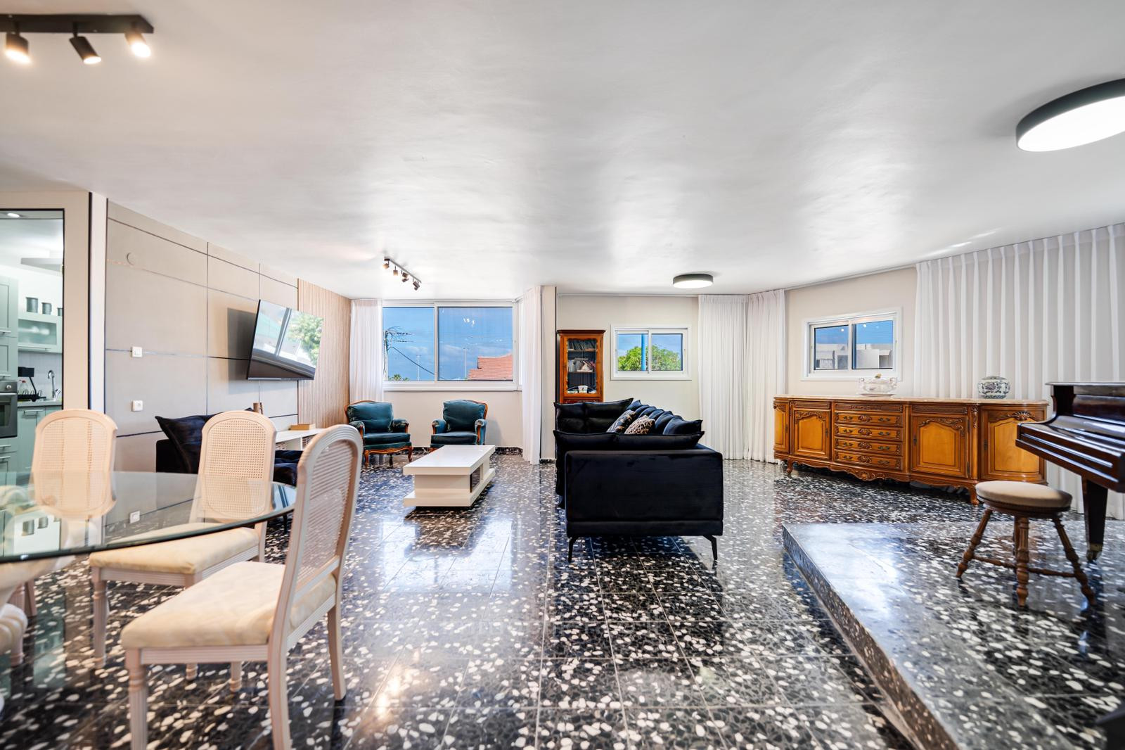 Casarão 6 cômodos Ashdod Yud Alef 511-IBL-1716