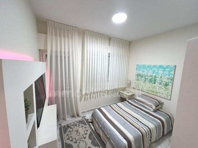 Cobertura 6 cômodos Ashdod Yud Alef 511-IBL-1724