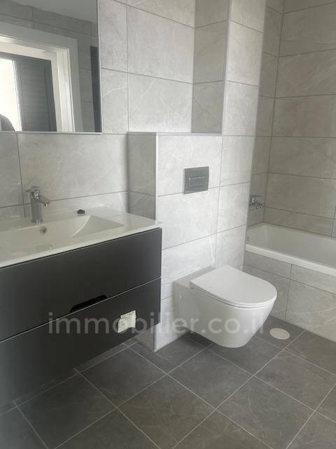 Apartamento 4 cômodos Ashdod Dalet 511-IBL-1725
