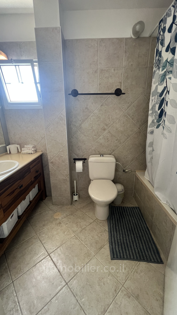 Cobertura 6 cômodos Ashdod Tet vav 511-IBL-1730