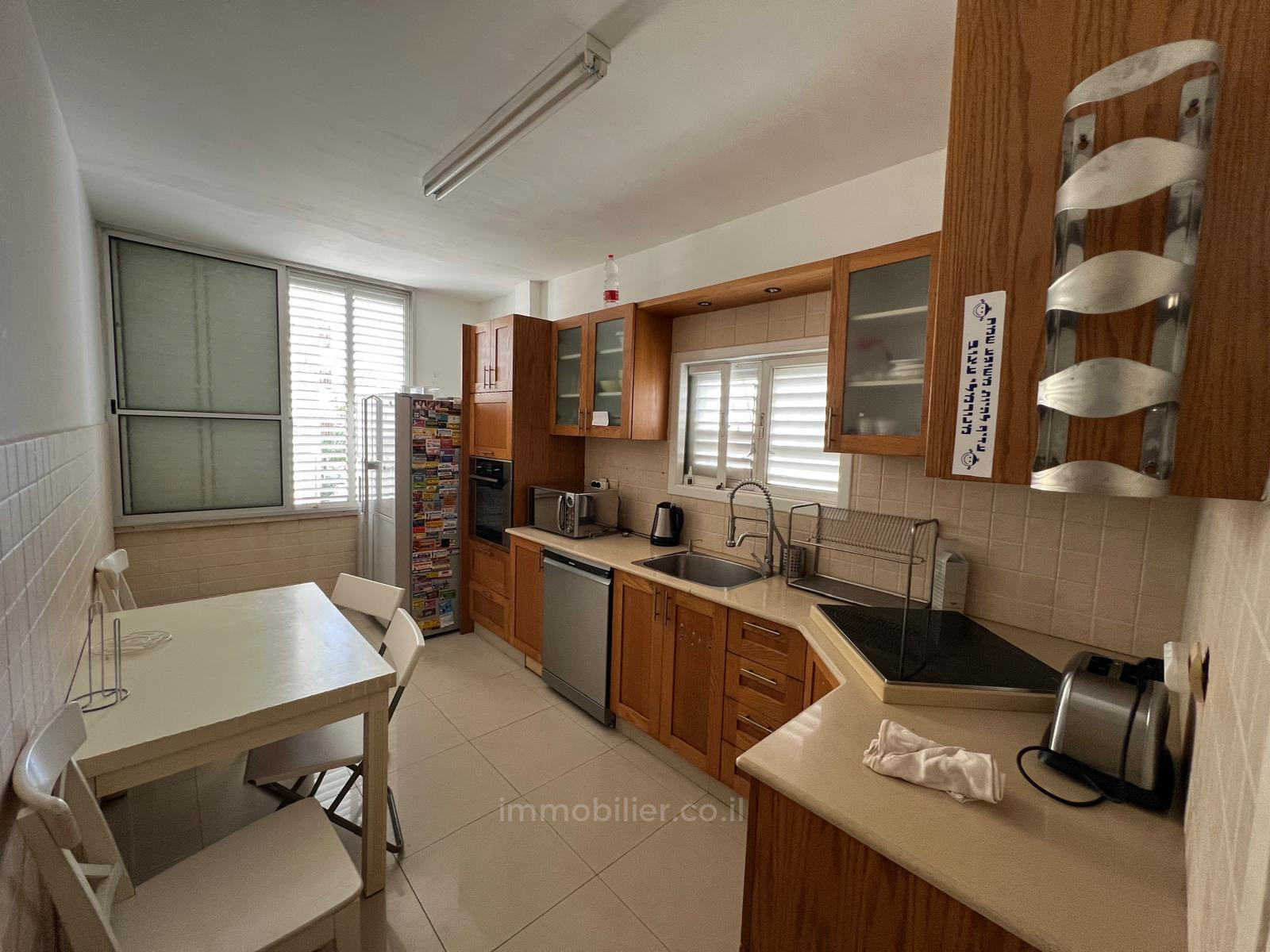 Apartamento 4 cômodos Netanya Centro da cidade 511-IBL-1735