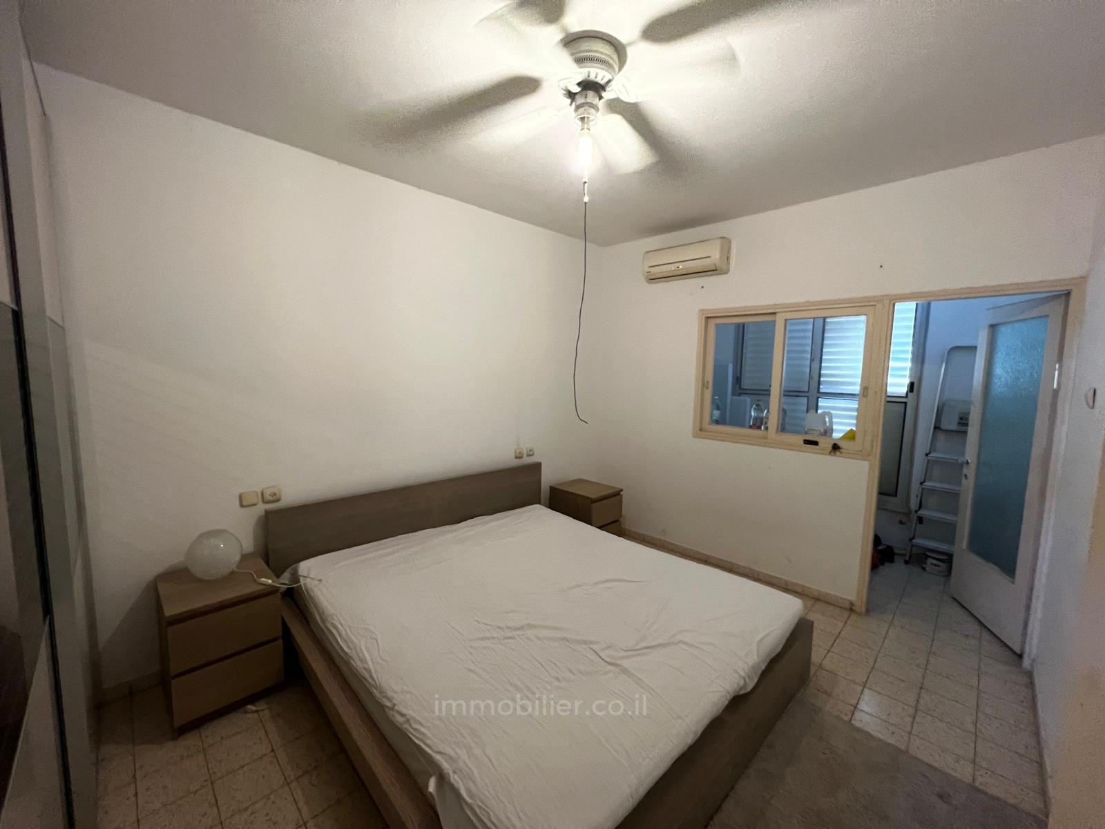 Apartamento 4 cômodos Netanya Centro da cidade 511-IBL-1735