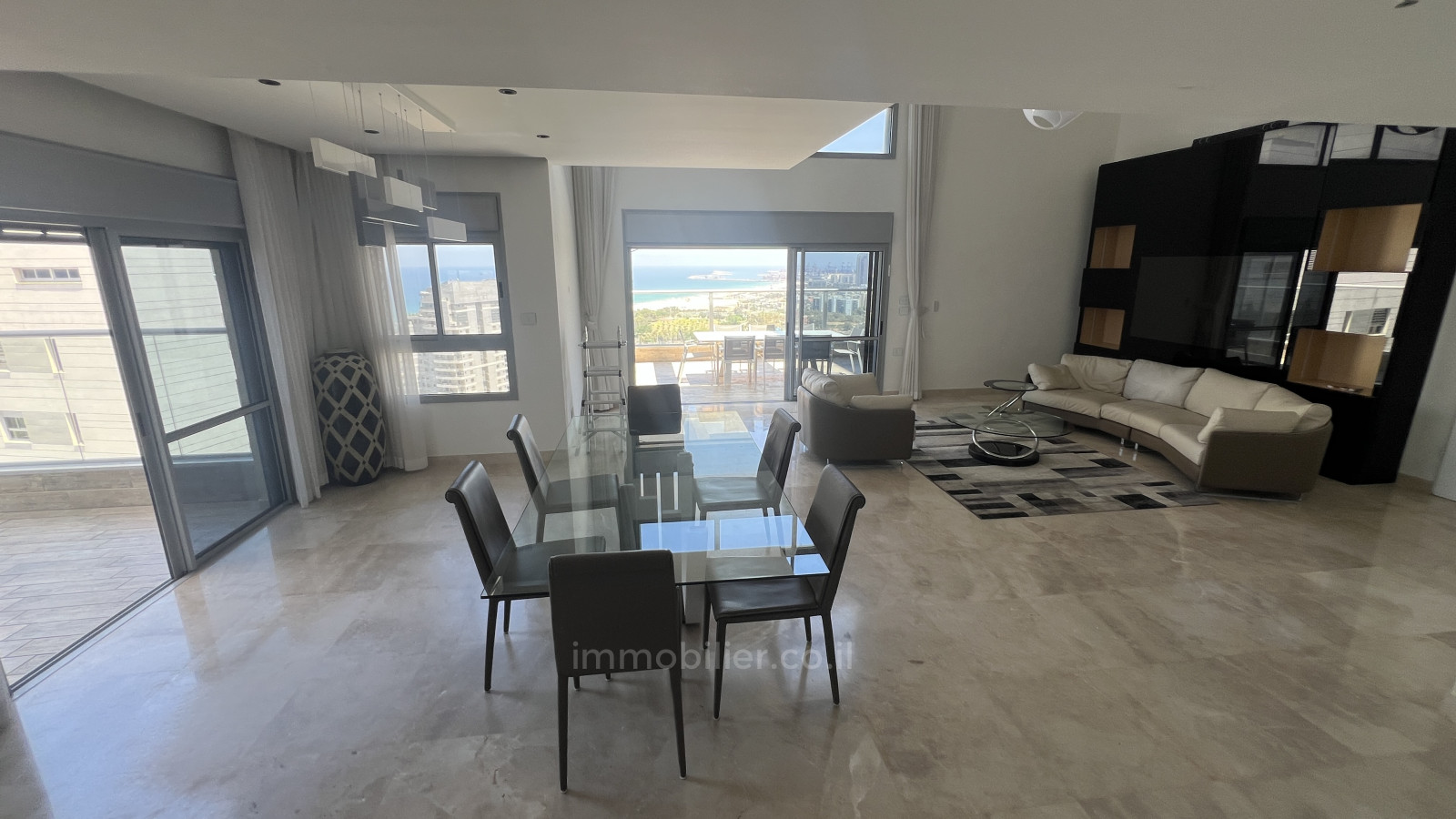 Cobertura 4 cômodos Ashdod Mar 511-IBL-1736