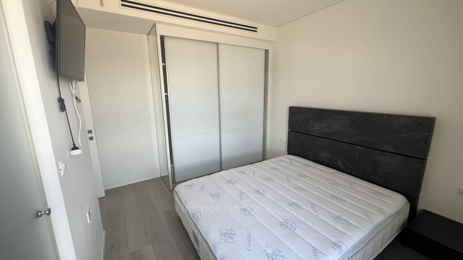 Cobertura 4 cômodos Ashdod Mar 511-IBL-1736