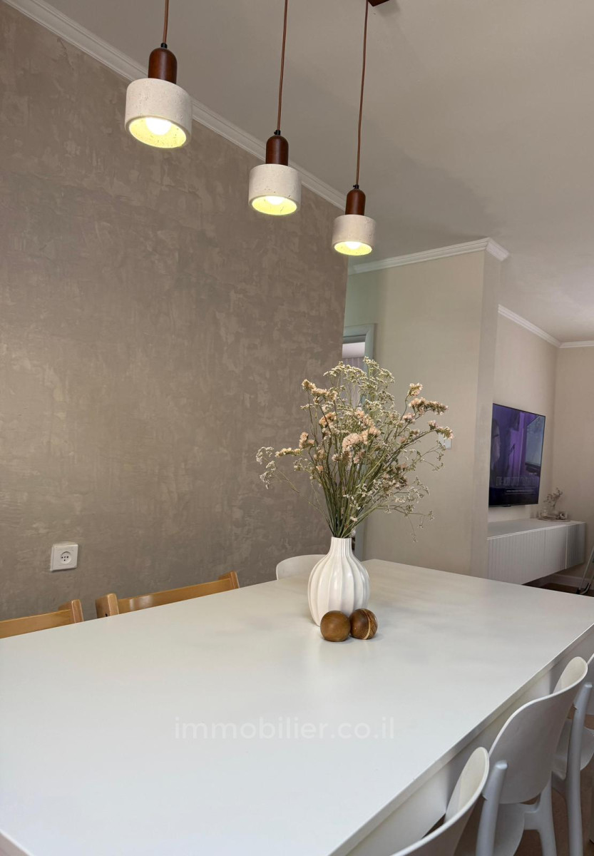 Apartamento 4 cômodos Eilat Shahamon 8 511-IBL-1740