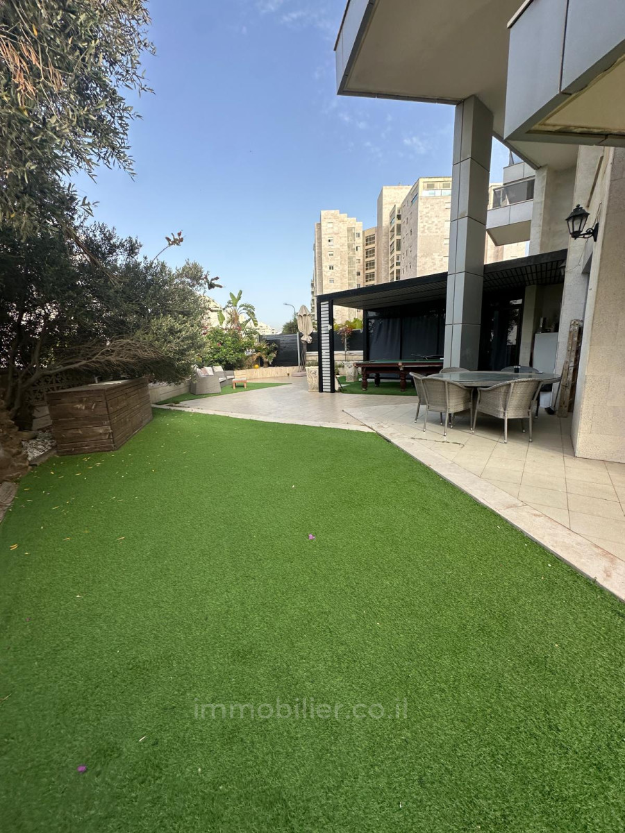 Apartamento garden 5 cômodos Ashdod Yud Zayin 511-IBL-1744