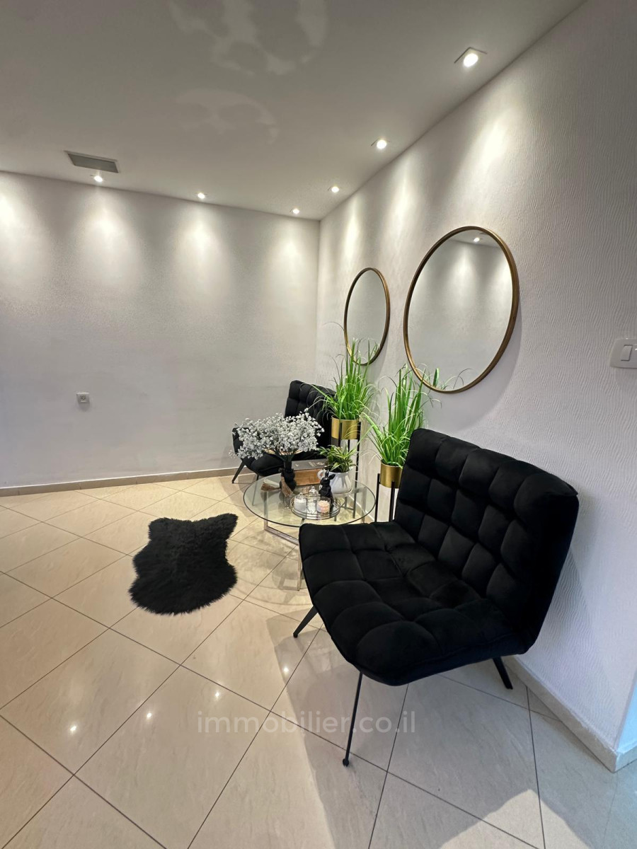 Apartamento garden 5 cômodos Ashdod Yud Zayin 511-IBL-1744