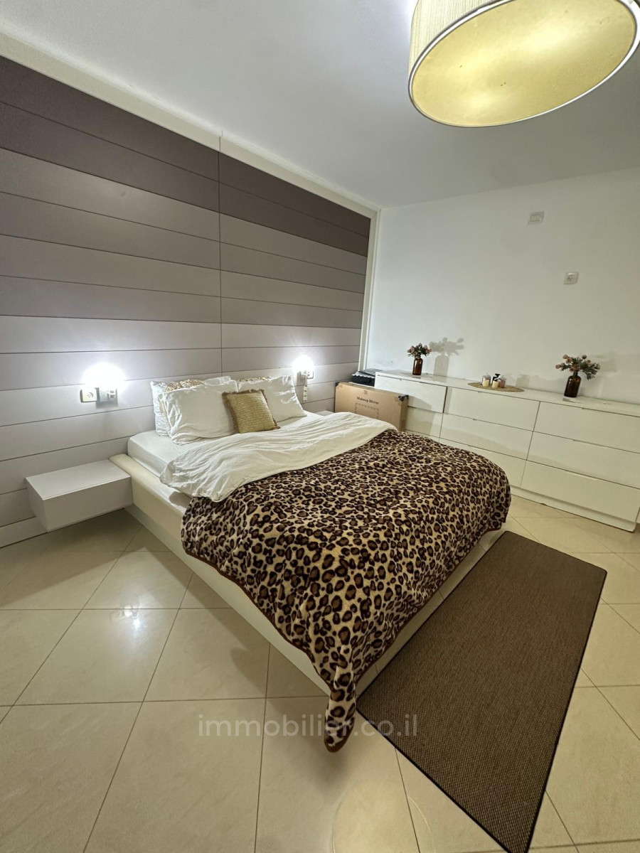 Apartamento garden 5 cômodos Ashdod Yud Zayin 511-IBL-1744
