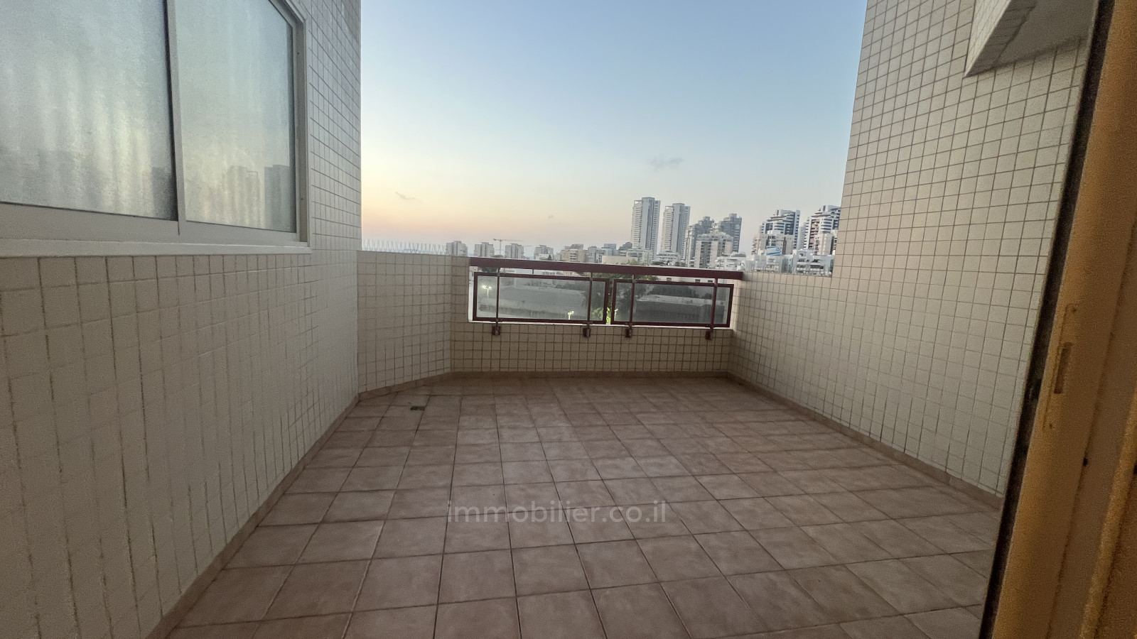 Apartamento 5 cômodos Ashdod Yud Alef 511-IBL-1750