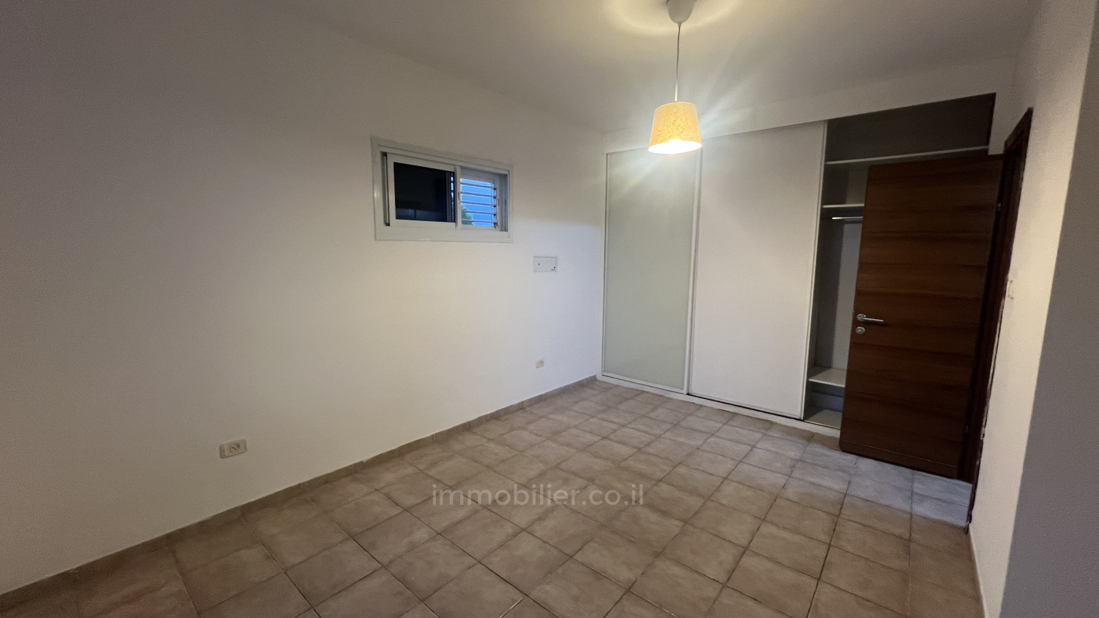 Apartamento 5 cômodos Ashdod Yud Alef 511-IBL-1750