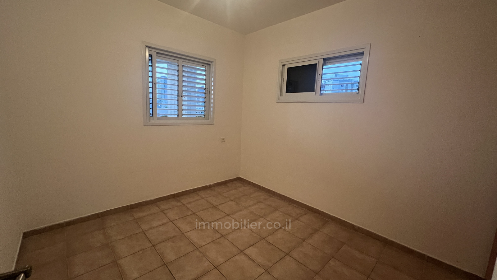 Apartamento 5 cômodos Ashdod Yud Alef 511-IBL-1750