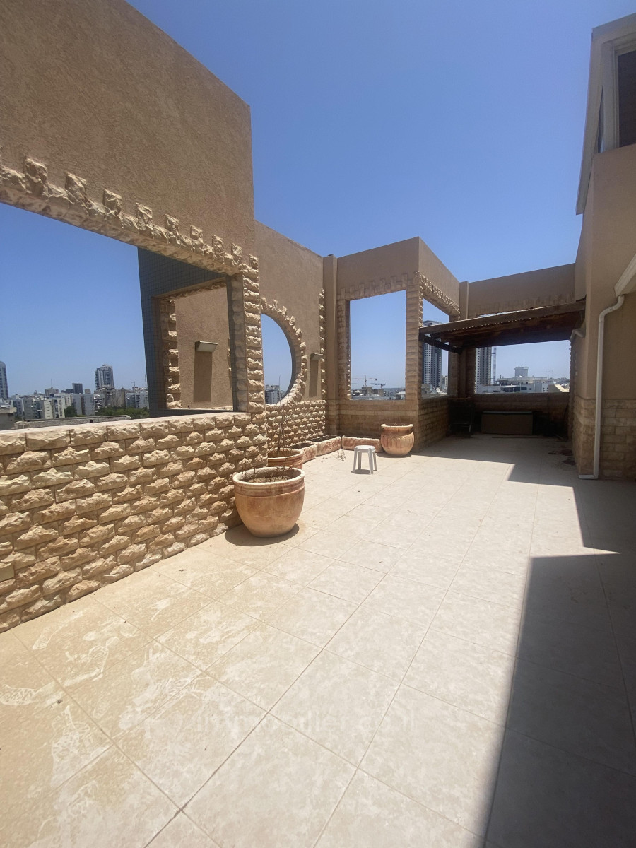 Cobertura 6 cômodos Ashdod Dalet 511-IBL-1751