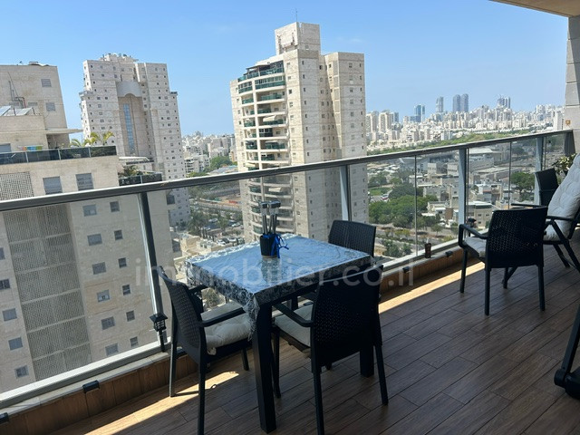 Apartamento 5 cômodos Ashdod Tet Zain 511-IBL-1754