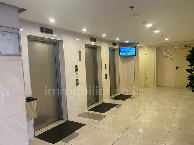 Apartamento 5 cômodos Ashdod Tet Zain 511-IBL-1754