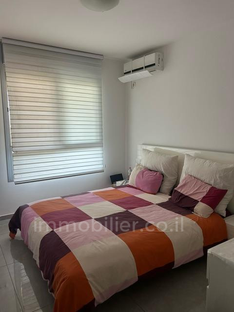 Apartamento 5 cômodos Ashdod Tet Zain 511-IBL-1754