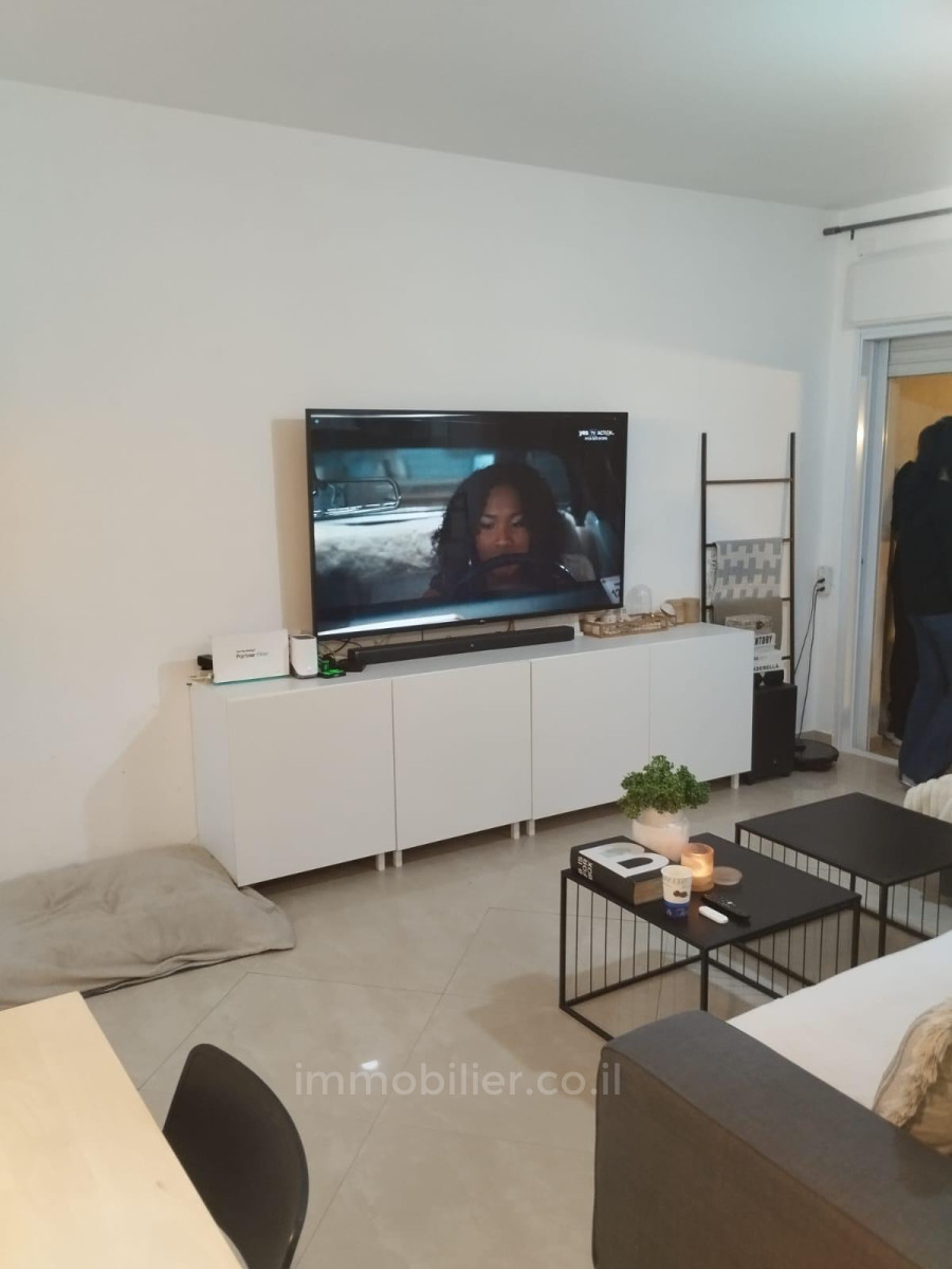 Apartamento 4 cômodos Eilat Shahamon 8 511-IBL-1757