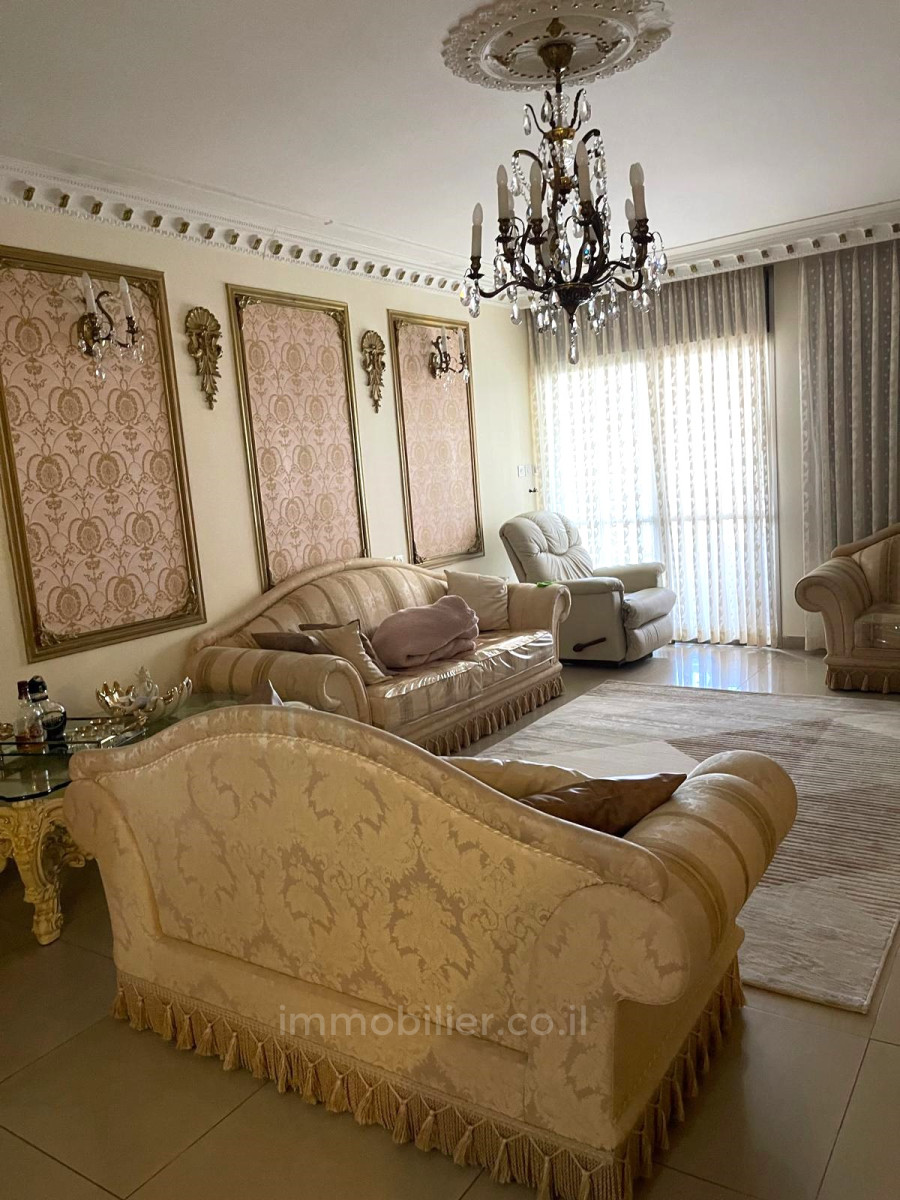 Apartamento 4 cômodos Ashdod Yud Bet 511-IBL-1760