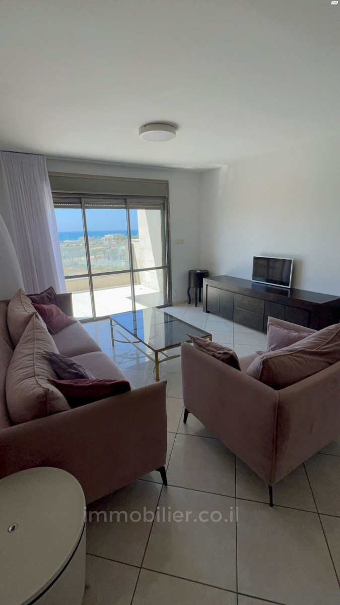 Apartamento 5 cômodos Ashdod Marina 511-IBL-1764