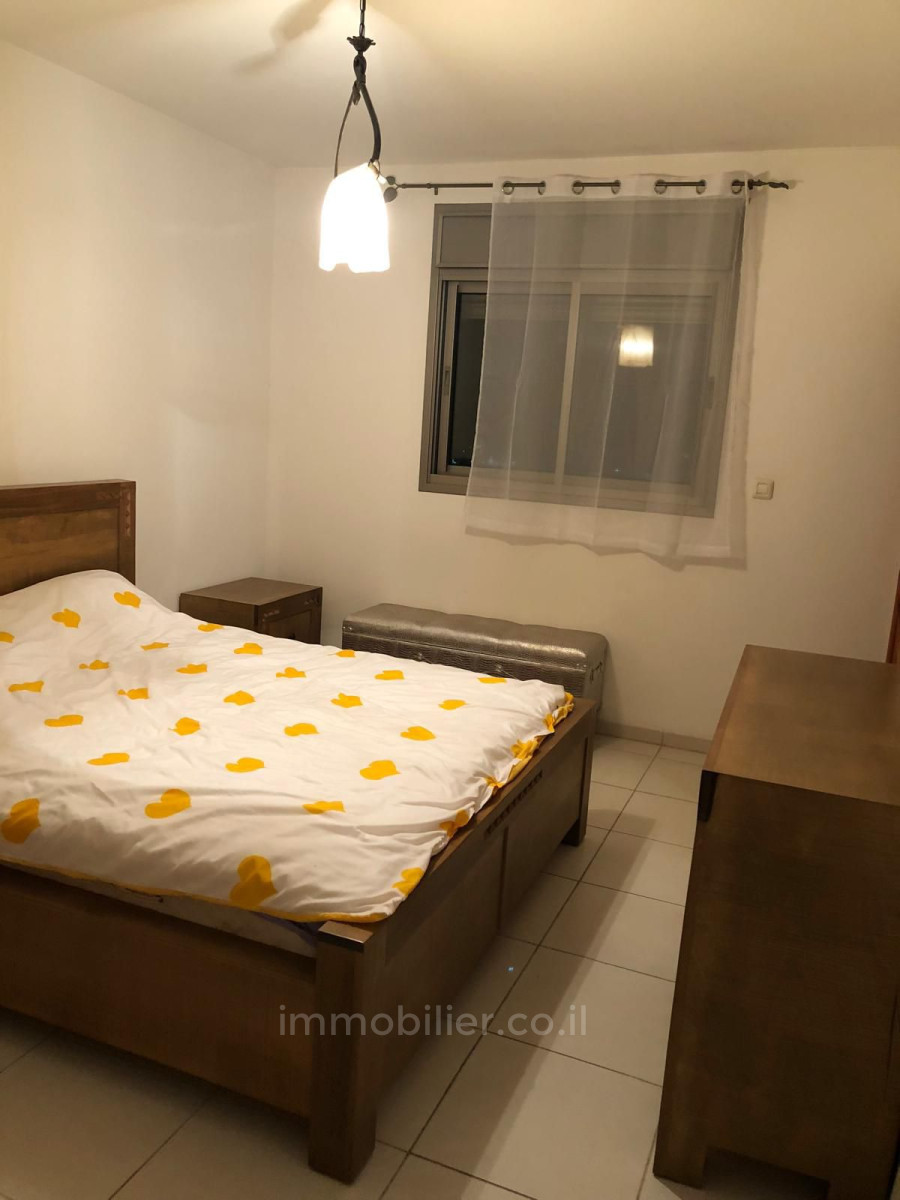 Apartamento 5 cômodos Ashdod Marina 511-IBL-1764