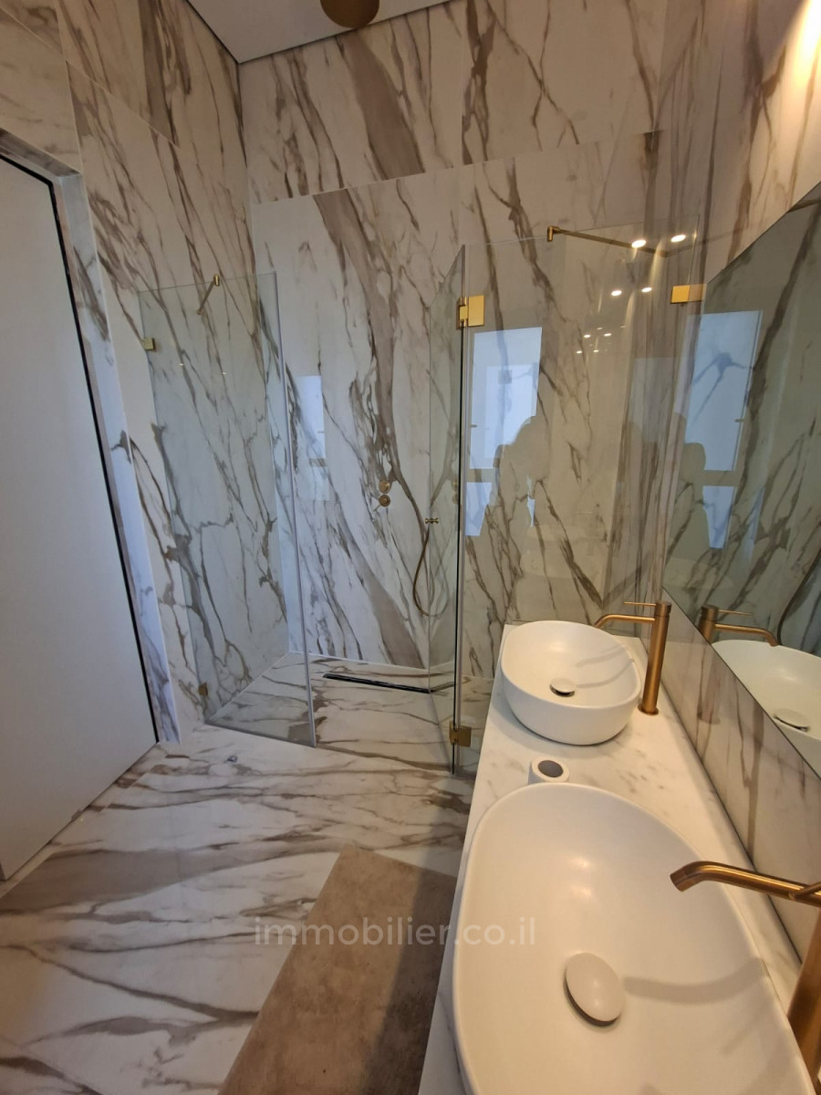 Cobertura 6 cômodos Ashdod Mar 511-IBL-1772