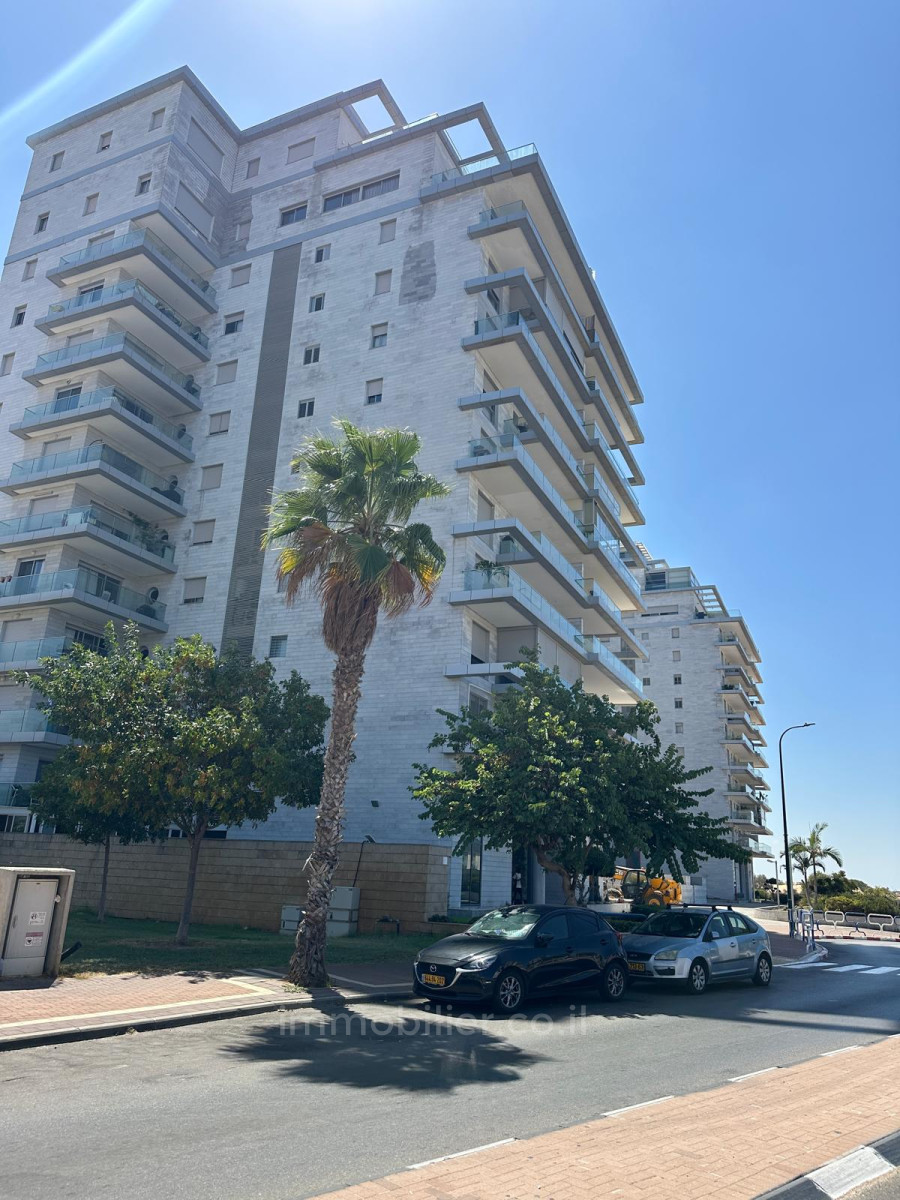 Apartamento 5 cômodos Ashdod Yud Zayin 511-IBL-1778